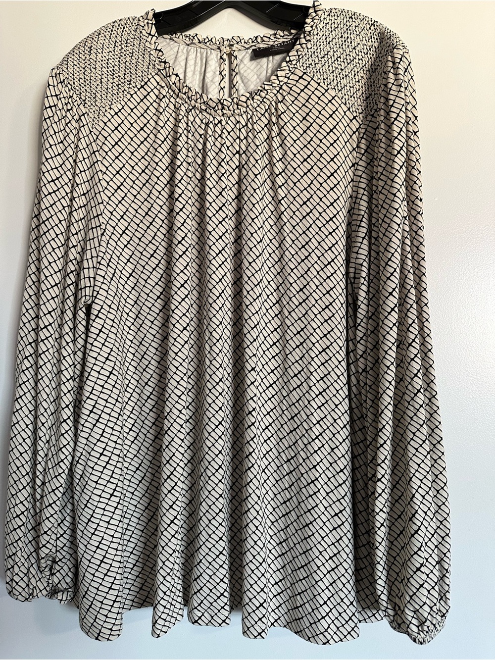 Lane Bryant Black & Cream Geometric Peasant Blouse